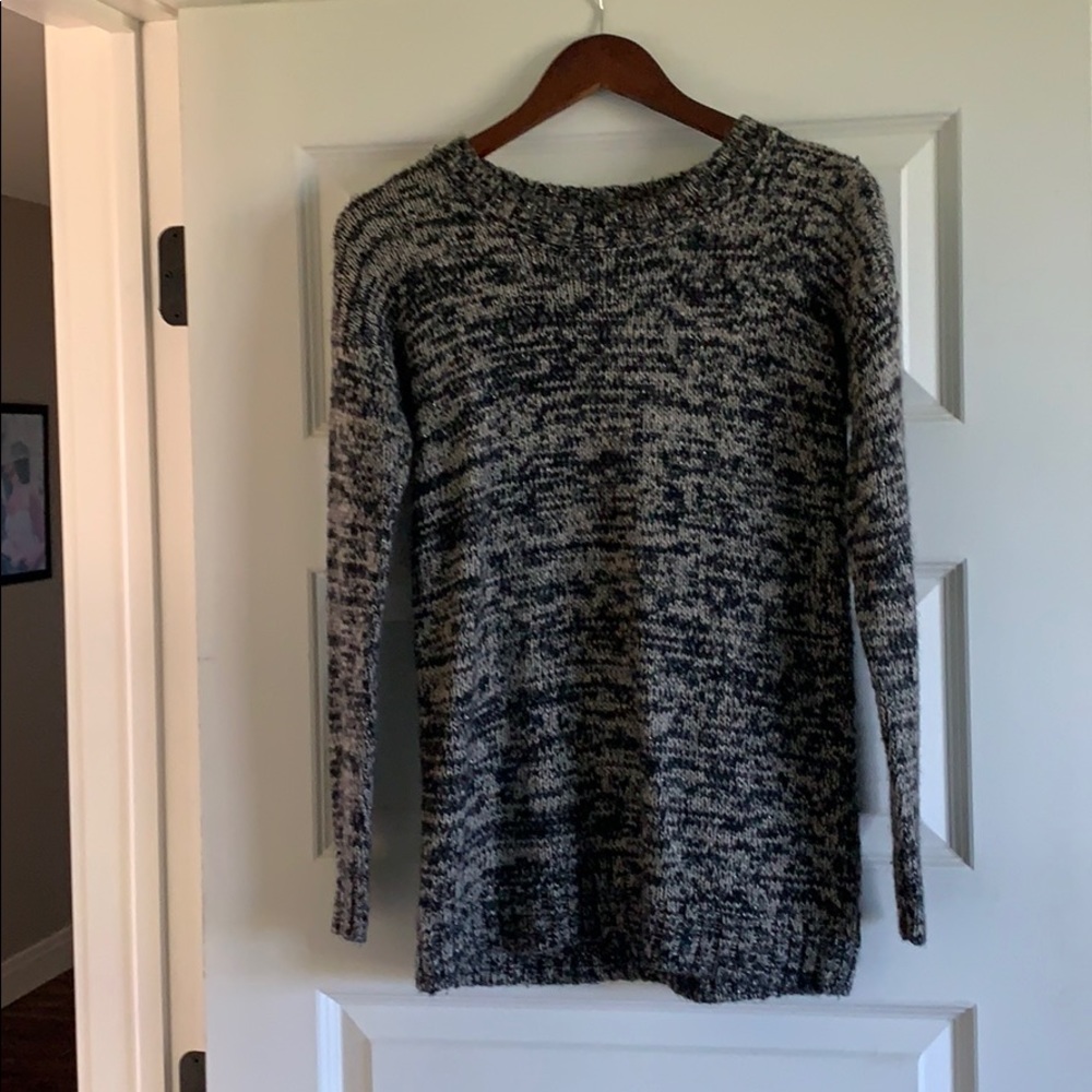 Women’s Sweater